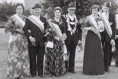 1977 Königspaar Helmut + Elisabeth Ottenhues; Hofstaat: Christa + Iwo Rittscher, Anni Brünen + Bernhard Laumann